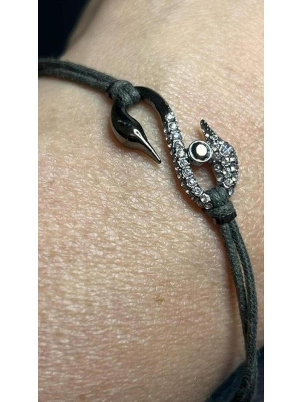 B5459 Swarovski Swan Hook Bracelet Adjustable Gray Cord Crystal Pave Gunmetal